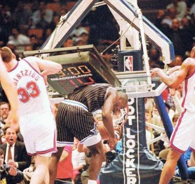 nba的籃球架不能被扣翻？-【玉峰體育】