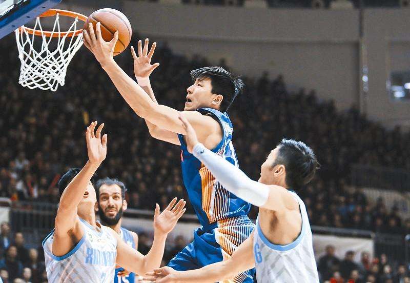 NBA中國(guó)CBA的籃球架分別是多高?-【玉峰體育】